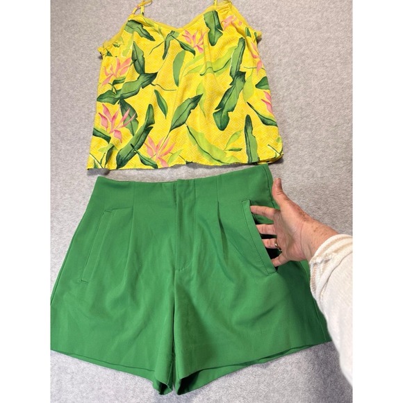 Women's A New Day Outfit Size Medium Blouse And Shorts - Picture 7 of 11